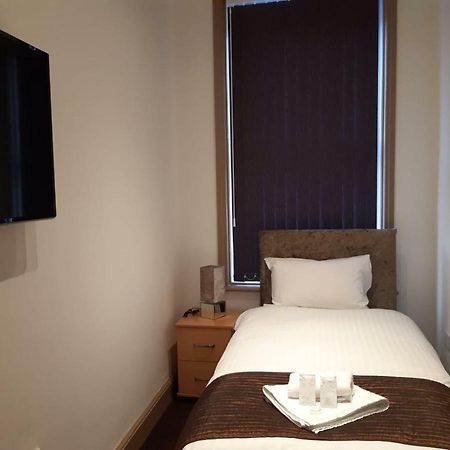 The Fallowfield Lodge Manchester Ngoại thất bức ảnh
