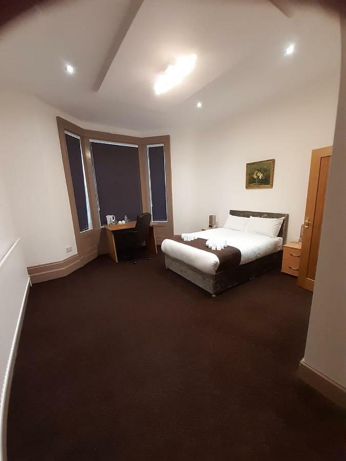 The Fallowfield Lodge Manchester Ngoại thất bức ảnh